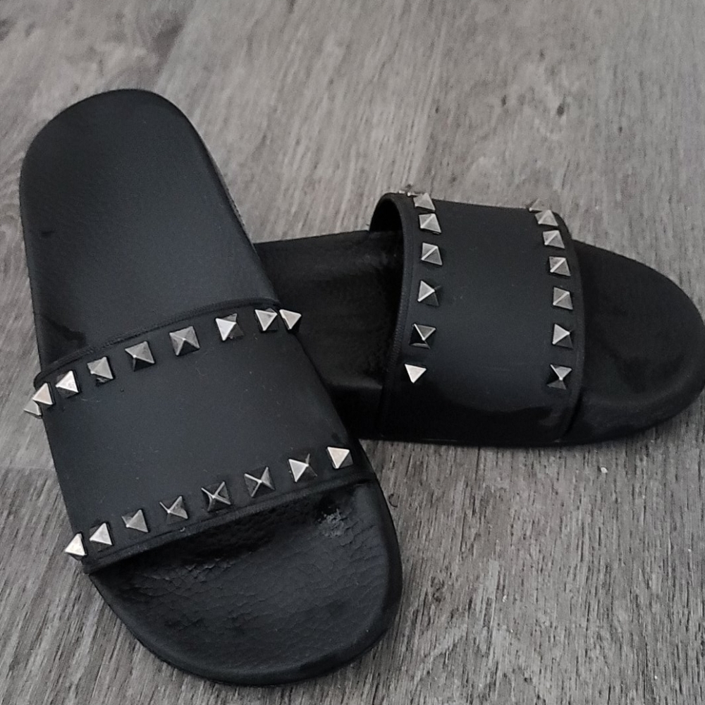 Authentic Valentino slides